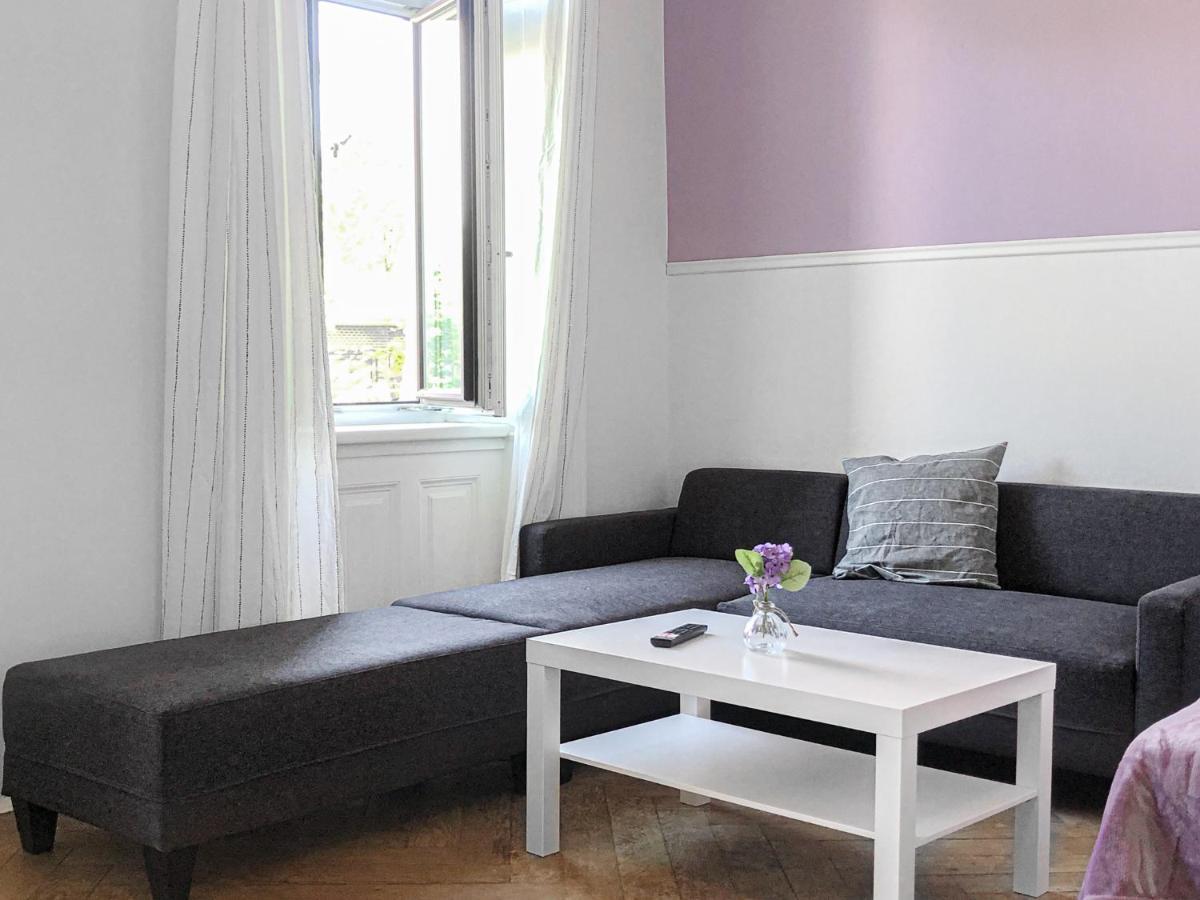 Commodious 2Br Apt. Near Akh-Perfect For Groups เวียนนา ภายนอก รูปภาพ