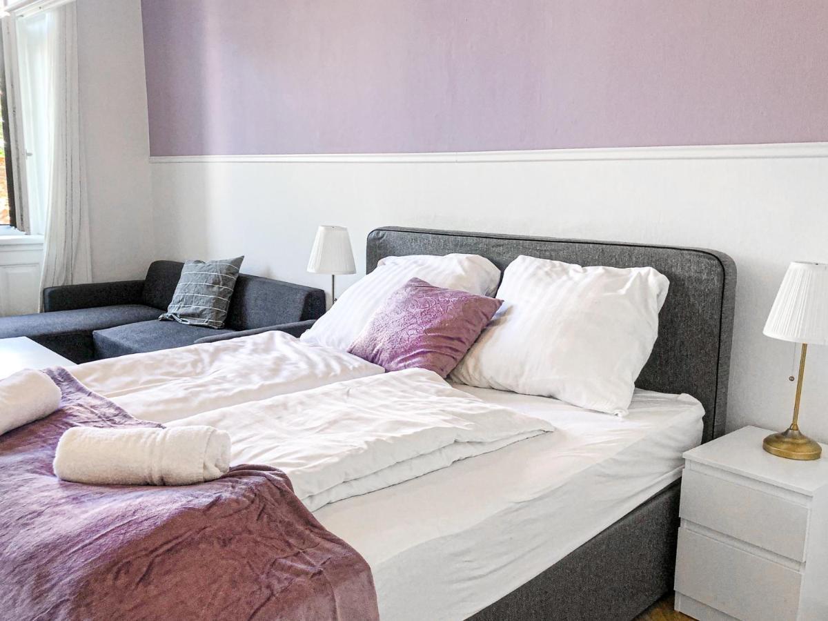 Commodious 2Br Apt. Near Akh-Perfect For Groups เวียนนา ภายนอก รูปภาพ